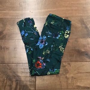 Lularoe Leggings talk & Curvy